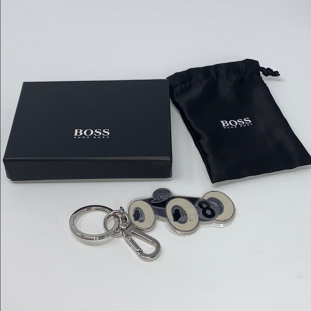 Hugo Boss White Racing Car Key Chain - Picture 3 of 6